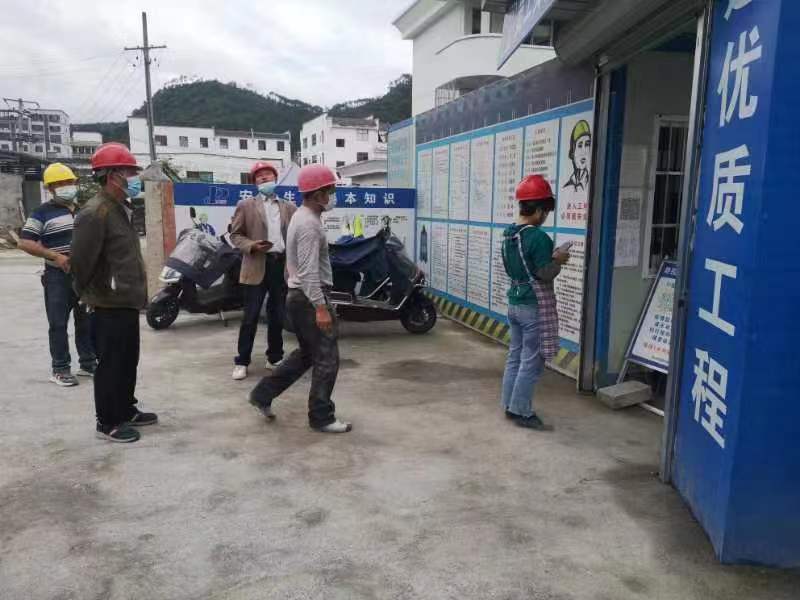 屯溪城建投公司多措并舉，筑牢建筑工地“防疫墻”